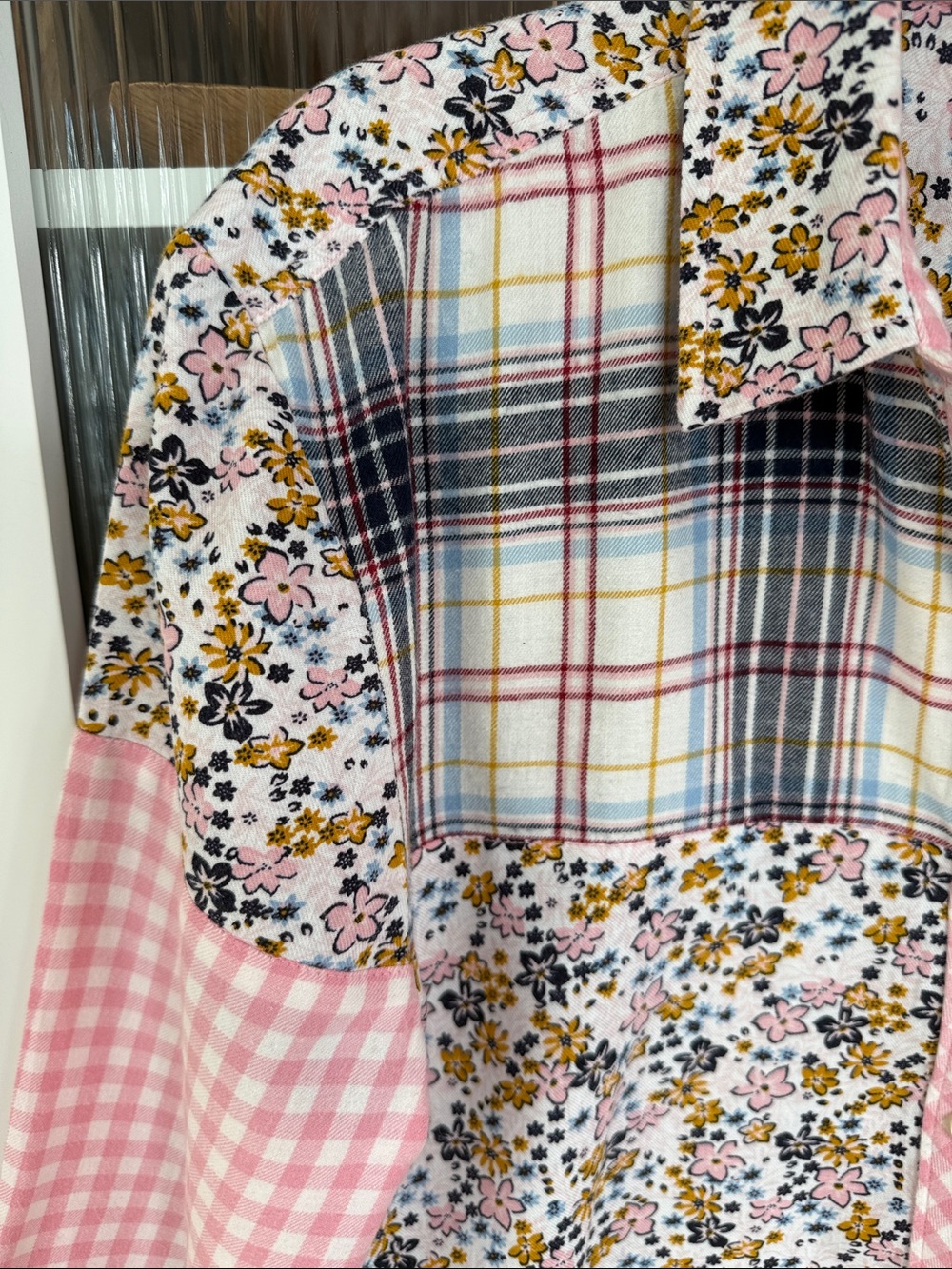 Flannel patchwork button down - Picture 4 of 9